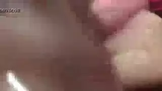 ميلف آسيوية جامحة تأخذ قضيبًا قاسيًا في مشهد إباحي عنيف