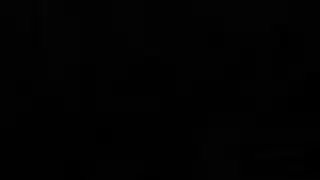 كسس محلوقة ووشوم: سمراوات تستفزّ قضيباً صغيراً بإثارة شديدة