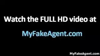 الام تنادي ابنها حتى ينيكها وبقذف فيها