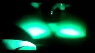 مراهقة هاوية تأخذ قضيب صديق والدها لمتعتها الشخصية