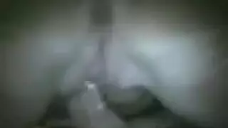 كاذبة آسيوية تمارس جنساً جماعياً عنيفاً مع صديق صديقها