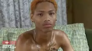 خشب الأبنوس طويل القامة يحصل بوسها ضيق غازل