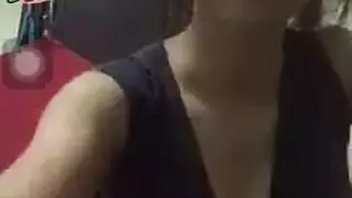 ربه منزل مثليه وجه الجلوس تحول جنسى